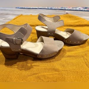 Nine West sandals Size 10